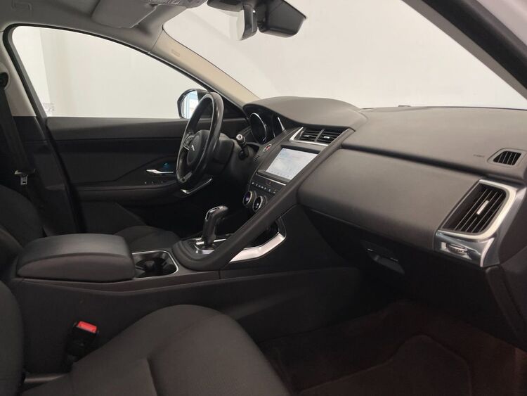 Jaguar E-Pace 4WD AUTO foto 30