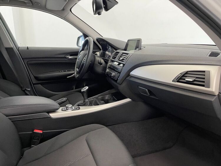 BMW Serie 1 116d foto 13