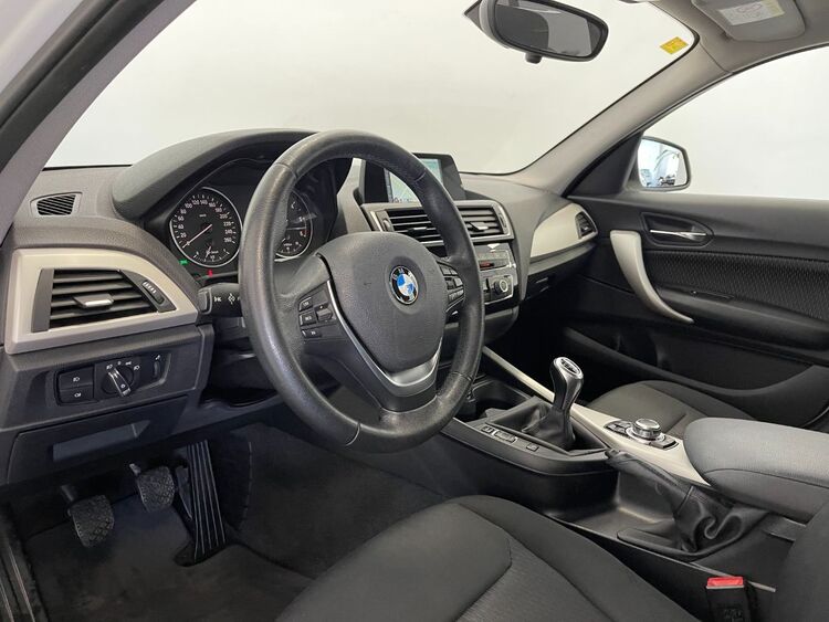 BMW Serie 1 116d foto 14
