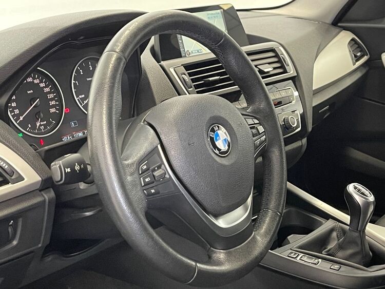 BMW Serie 1 116d foto 22