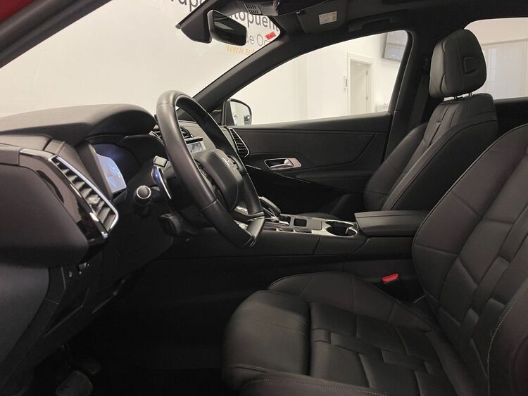 DS Automobiles DS 7 Crossback GRAND CHIC OPERA foto 18