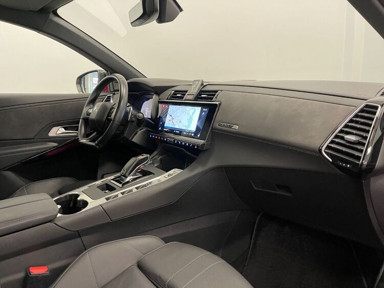 DS Automobiles DS 7 Crossback GRAND CHIC OPERA foto 32