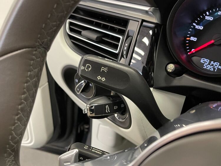 Porsche Macan S foto 28