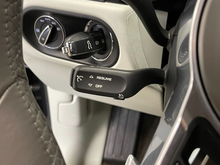 Porsche Macan S foto 30