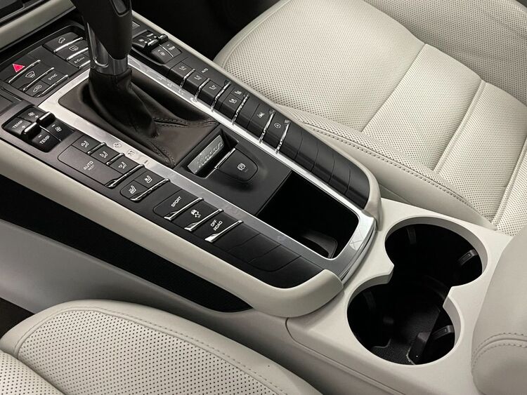 Porsche Macan S foto 35