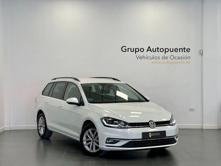 Volkswagen Golf ADVANCE foto 2