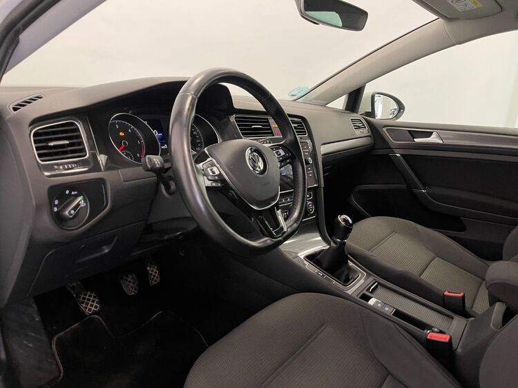 Volkswagen Golf ADVANCE foto 14