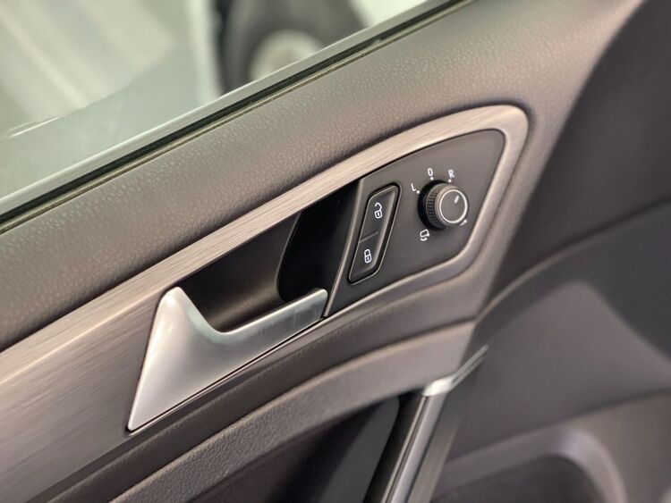 Volkswagen Golf ADVANCE foto 17