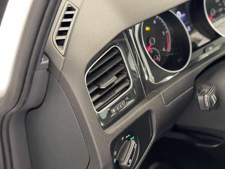 Volkswagen Golf ADVANCE foto 18