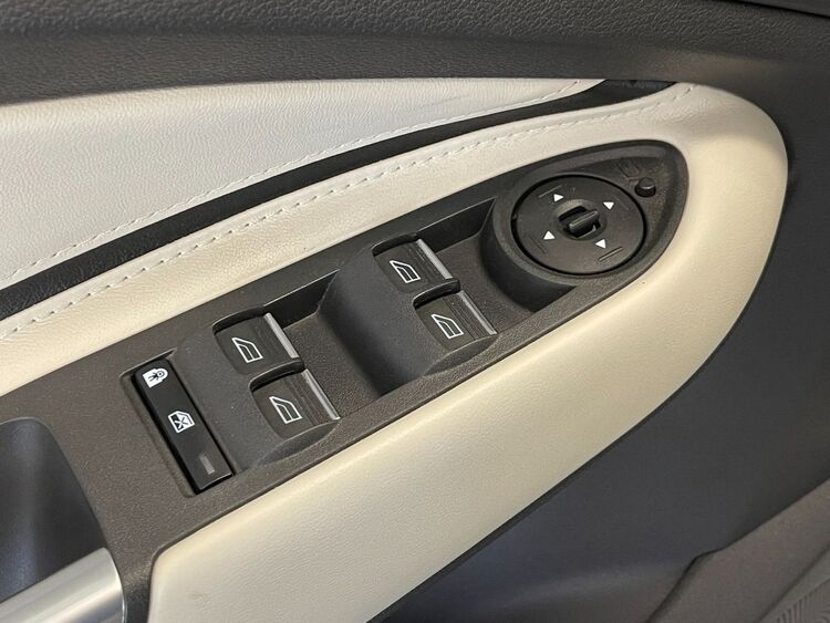 Ford Kuga VIGNALE foto 18