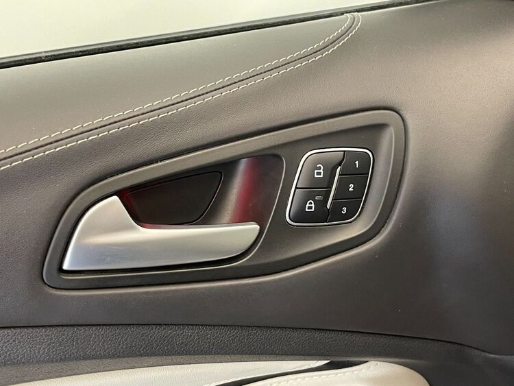 Ford Kuga VIGNALE foto 19