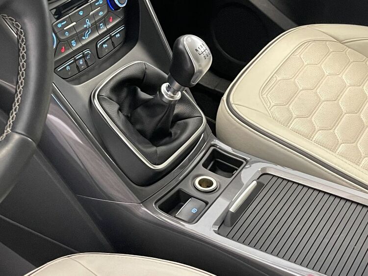 Ford Kuga VIGNALE foto 32