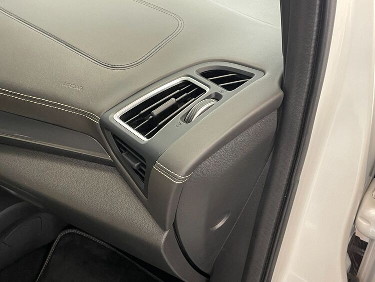 Ford Kuga VIGNALE foto 36