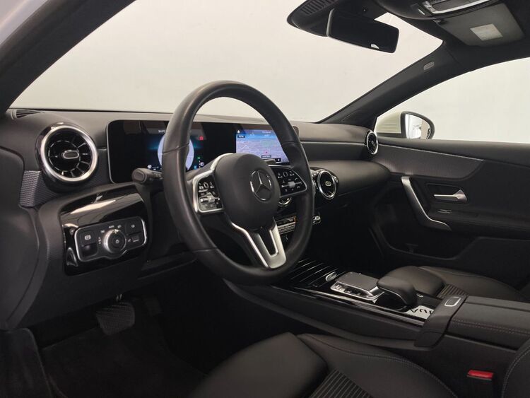 Mercedes Clase A 180 foto 13