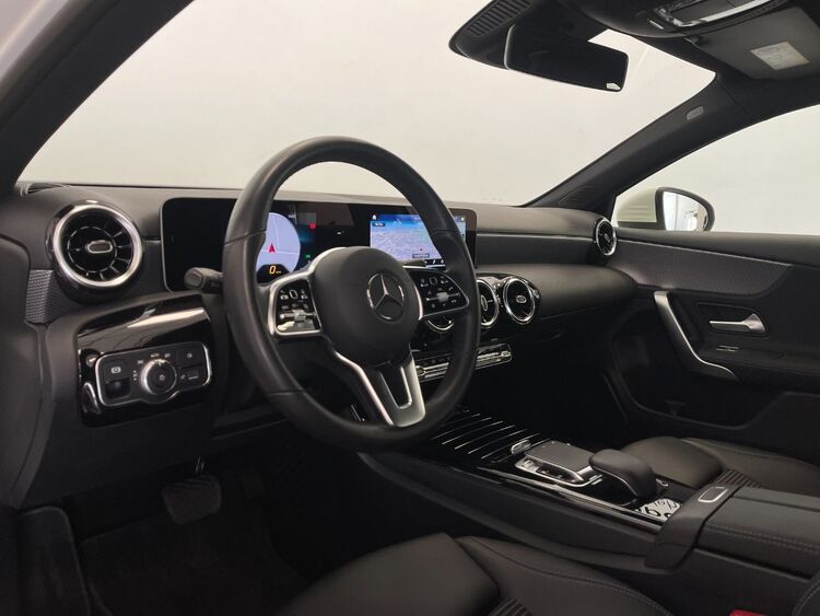 Mercedes Clase A 180 foto 8