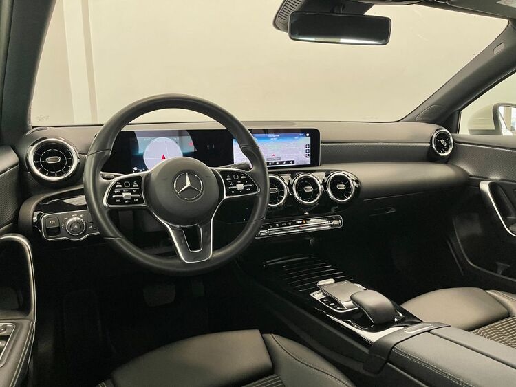 Mercedes Clase A 180 foto 9