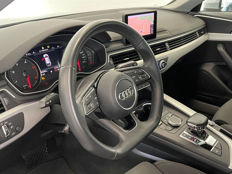Audi A4 SLINE foto 21