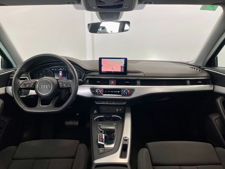 Audi A4 SLINE foto 30