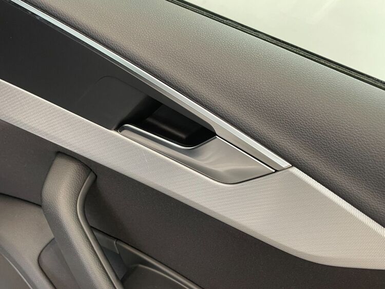 Audi A4 SLINE foto 33