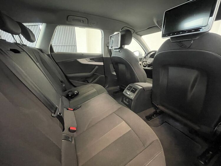 Audi A4 SLINE foto 47
