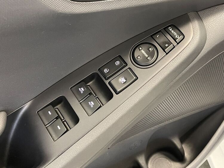 Hyundai IONIQ Tecno foto 17