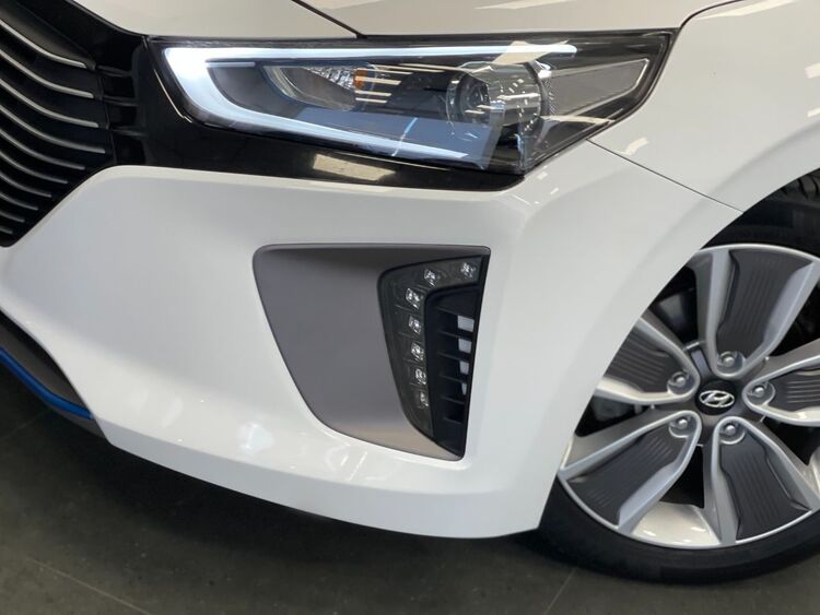 Hyundai IONIQ Tecno foto 52