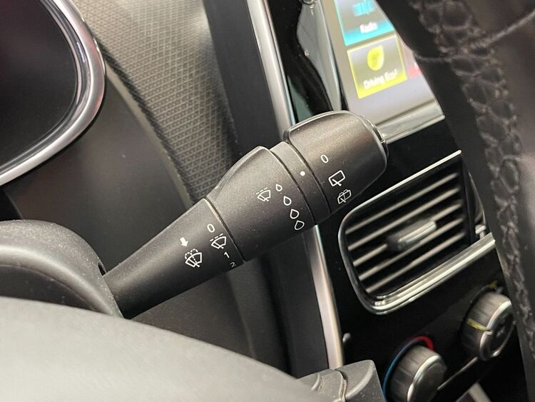 Renault Clio LIMITED foto 21