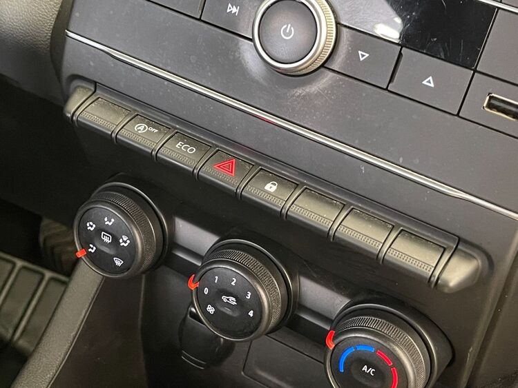 Renault Clio Business foto 31