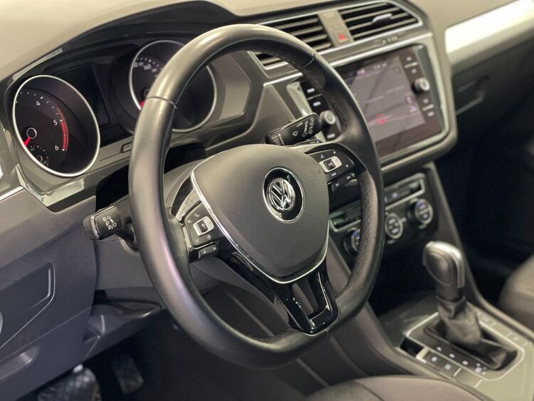 Volkswagen Tiguan ADVANCE foto 18