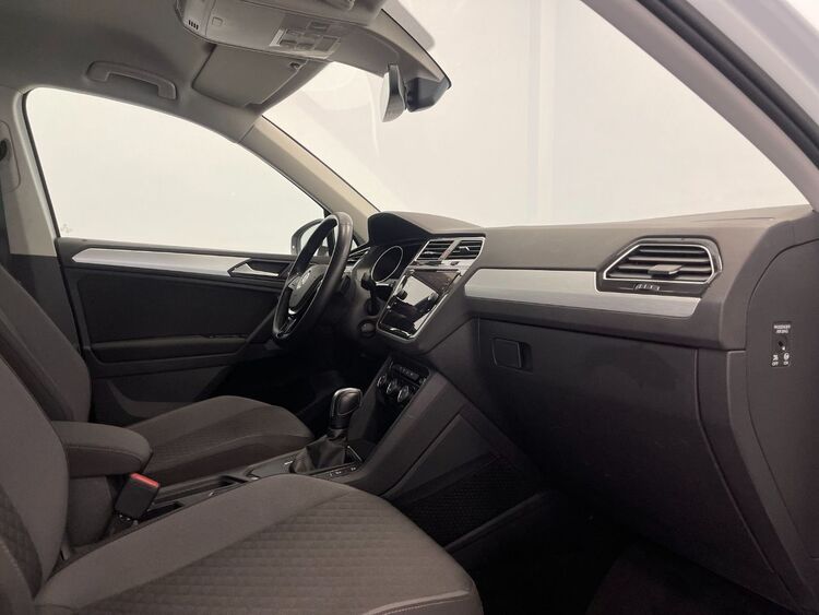 Volkswagen Tiguan ADVANCE foto 28