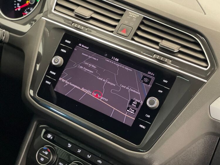 Volkswagen Tiguan ADVANCE foto 33
