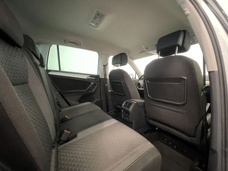 Volkswagen Tiguan ADVANCE foto 43