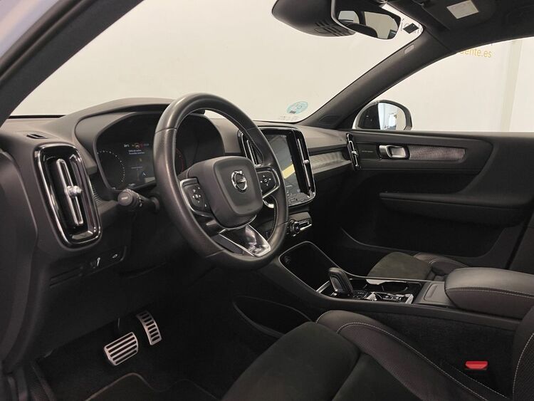 Volvo XC40 R-DESIGN foto 15