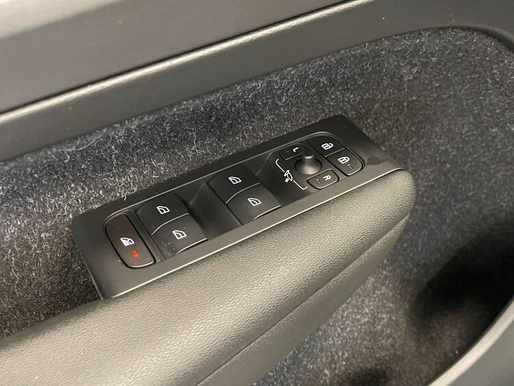 Volvo XC40 R-DESIGN foto 17
