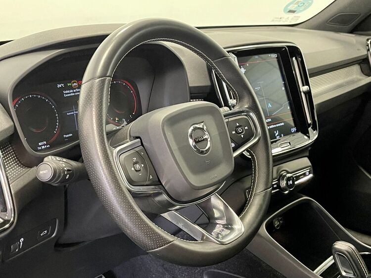 Volvo XC40 R-DESIGN foto 22