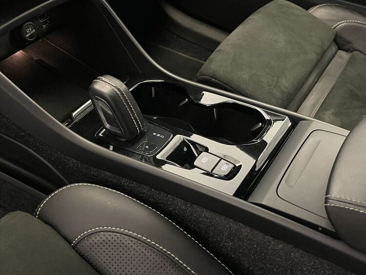 Volvo XC40 R-DESIGN foto 29