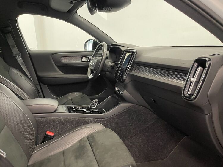 Volvo XC40 R-DESIGN foto 33