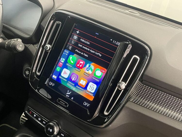 Volvo XC40 R-DESIGN foto 40