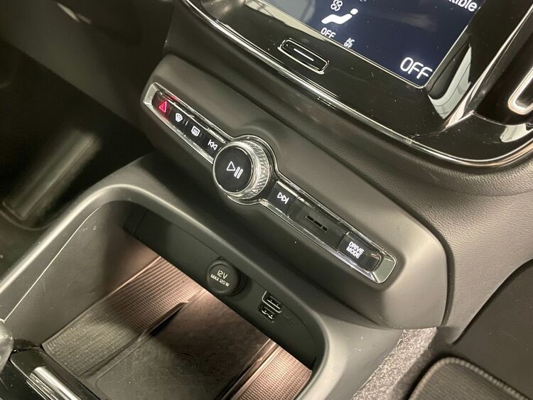 Volvo XC40 R-DESIGN foto 46