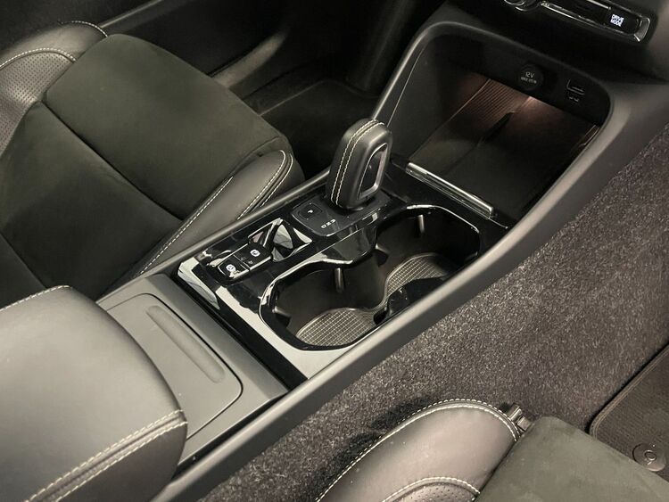 Volvo XC40 R-DESIGN foto 47