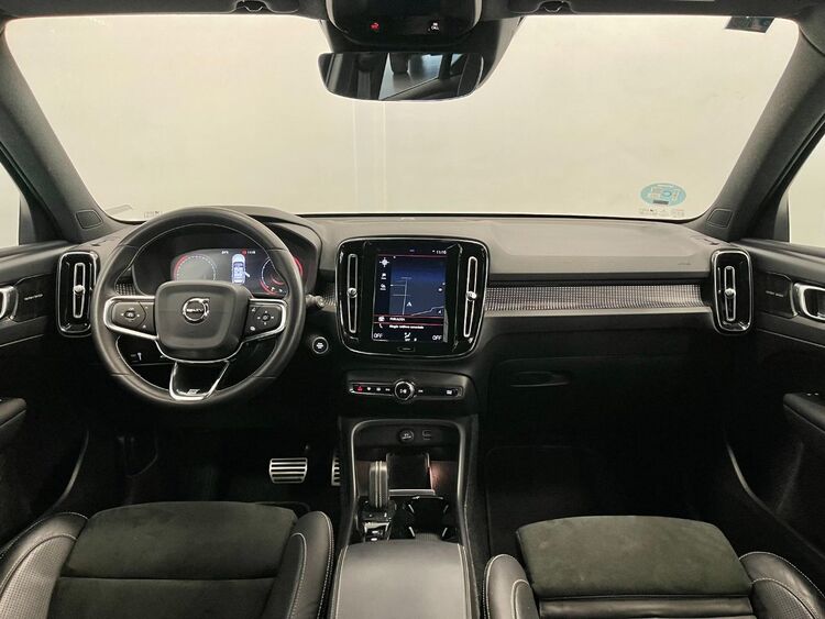 Volvo XC40 R-DESIGN foto 10