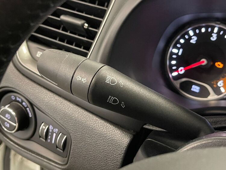 Jeep Renegade LIMITED foto 23