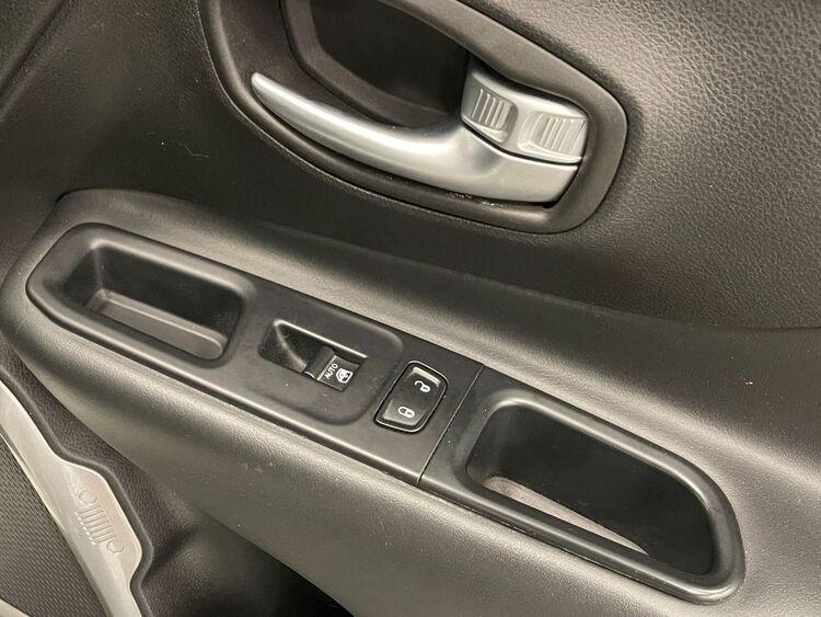 Jeep Renegade LIMITED foto 32