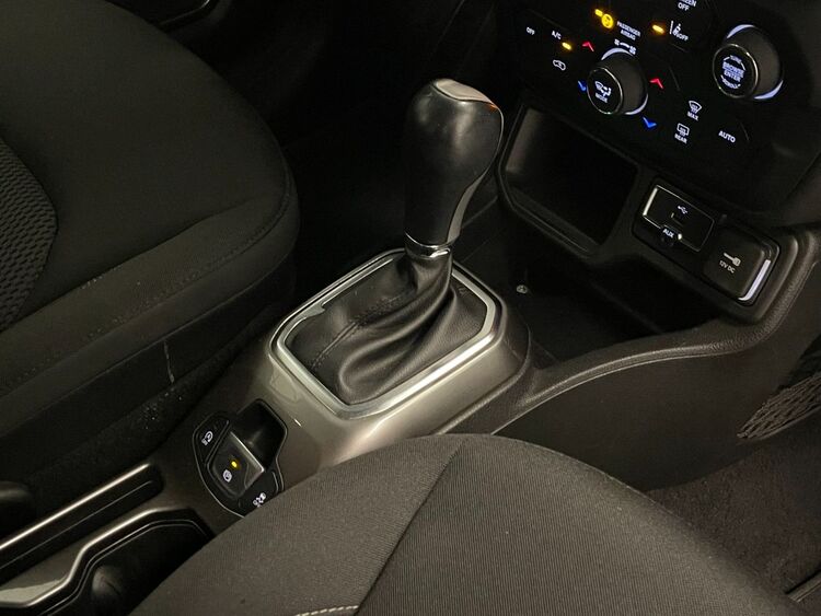 Jeep Renegade LIMITED foto 40