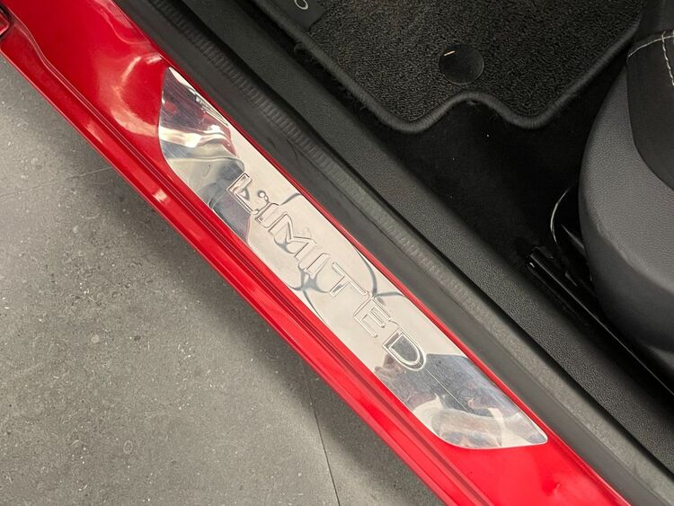Renault Clio LIMITED foto 22