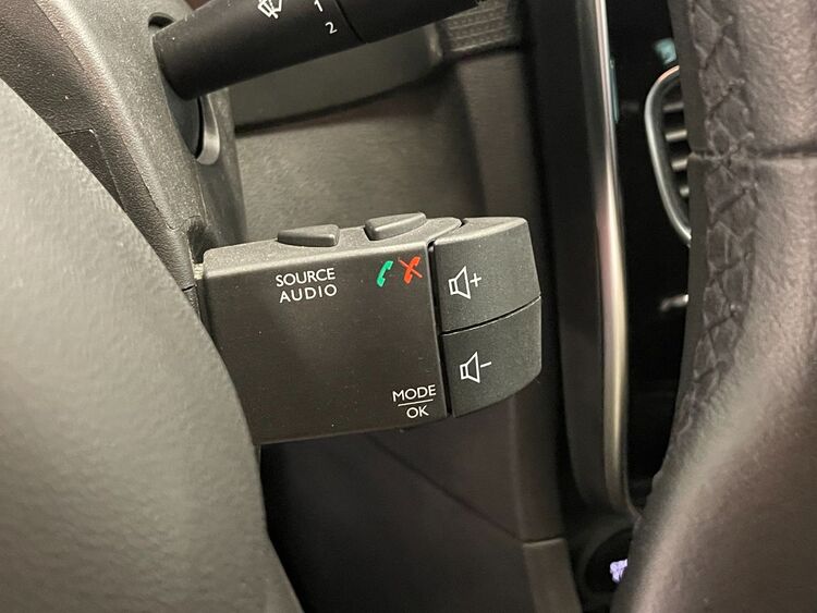 Renault Clio LIMITED foto 25