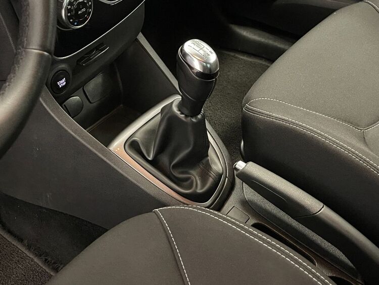 Renault Clio LIMITED foto 29