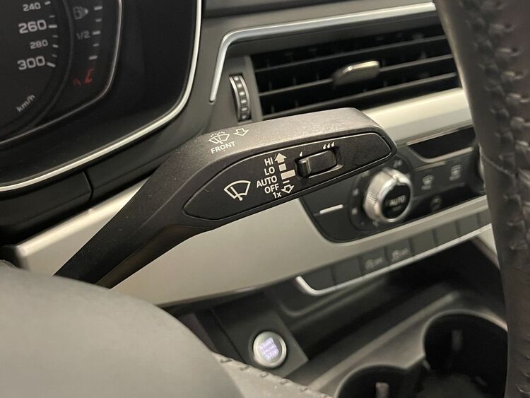 Audi A4 ADVANCED foto 24