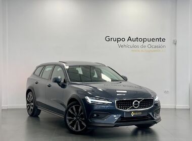 Volvo - V60 Cross Country
