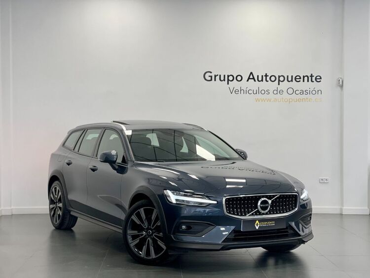 Volvo V60 Cross Country D4 foto 2